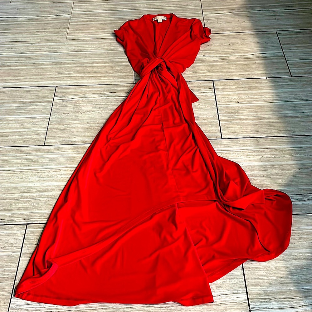 Gorgeous Michael Kors asymmetrical dress with tie.